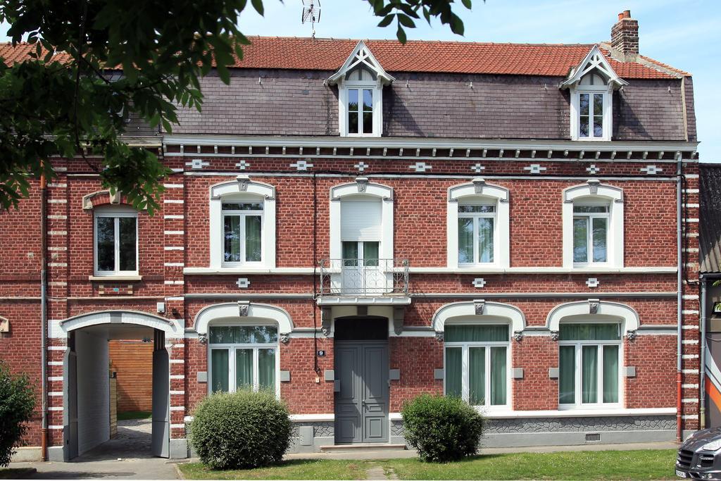 Le 1880, Avec Place De Parking Privee Securisee カンブレー エクステリア 写真